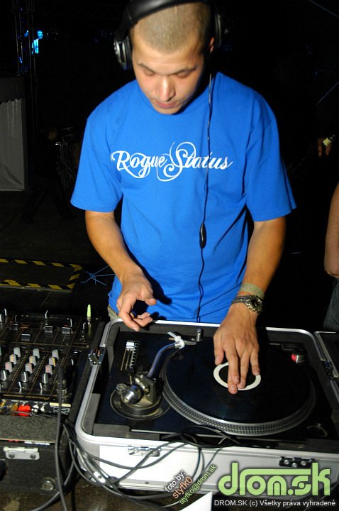DJ Woofer