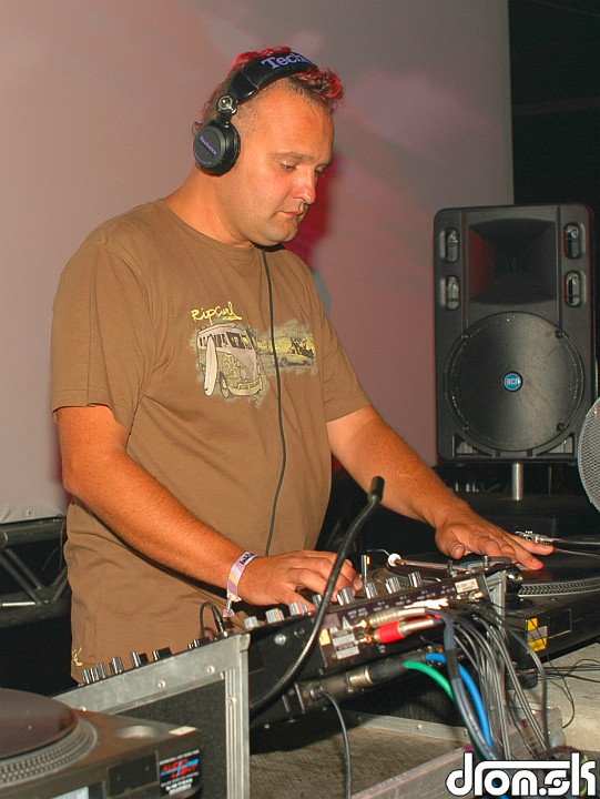 DJ Toky @ Bažant Pohoda 2006