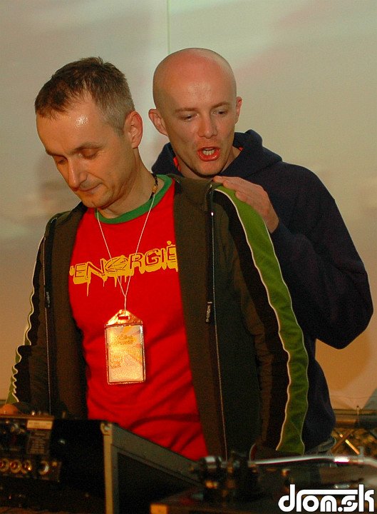 DJ Schimek & DJ Breeth @ Bažant Pohoda 2006