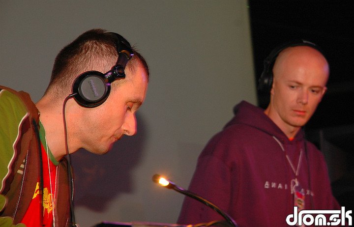 DJ Schimek & DJ Breeth