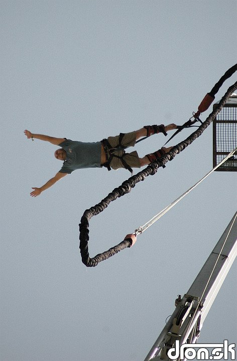 wakro - Bungee Jumping