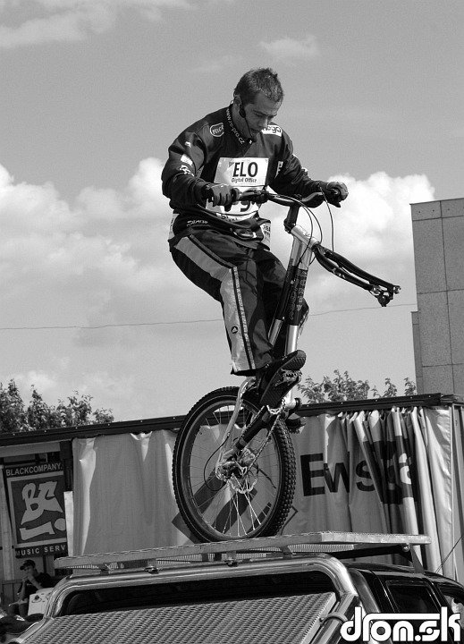 Martin Šimůnek - na jednom kolese