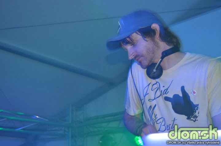 Easthetic 2010 - DJ Milosh