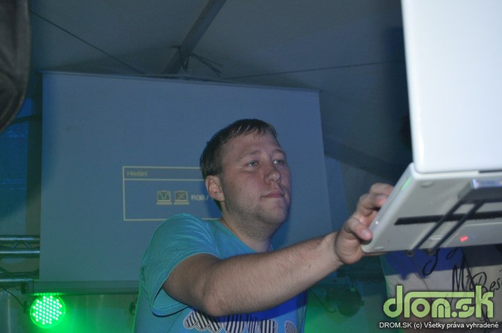 Easthetic 2010 - DJ Skank
