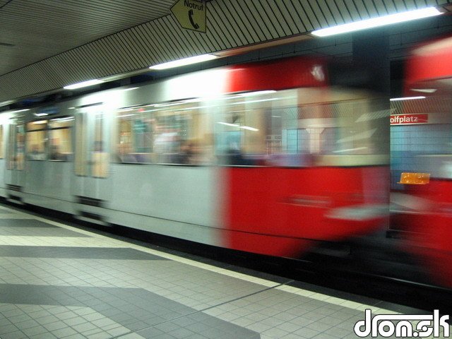 Metro (K)