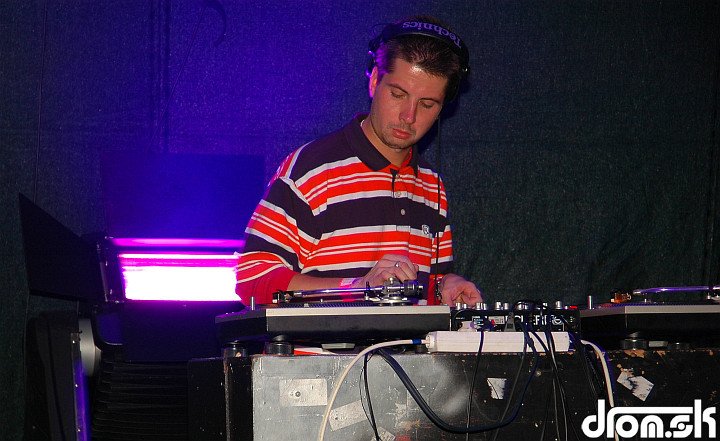 DJ Hlavolam