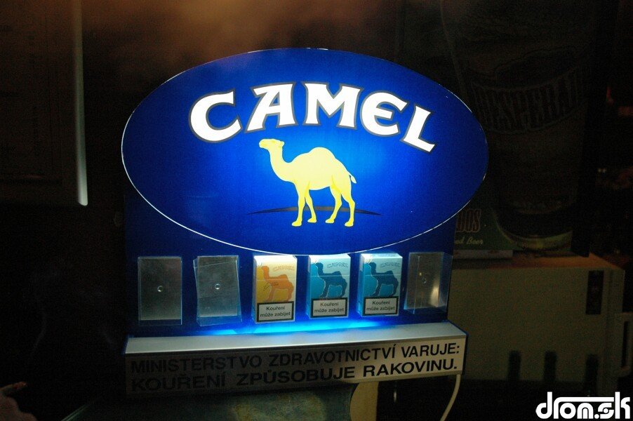 camel (kamel)