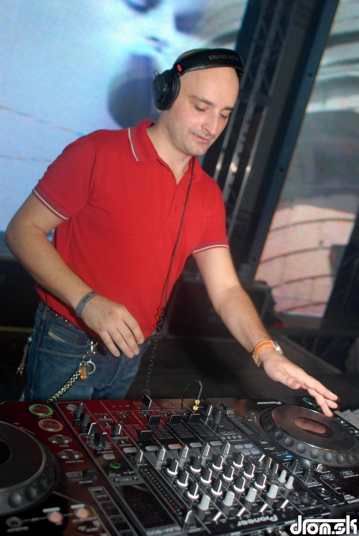 DJ Michal Burian