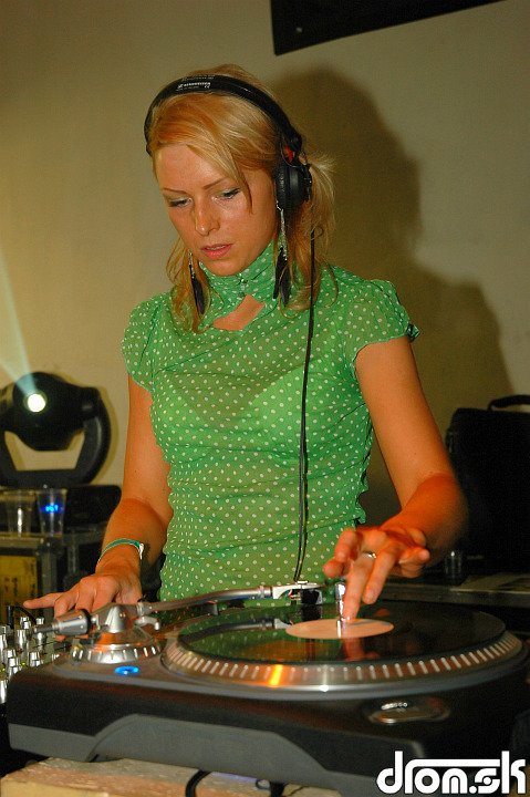 DJ E-Lite
